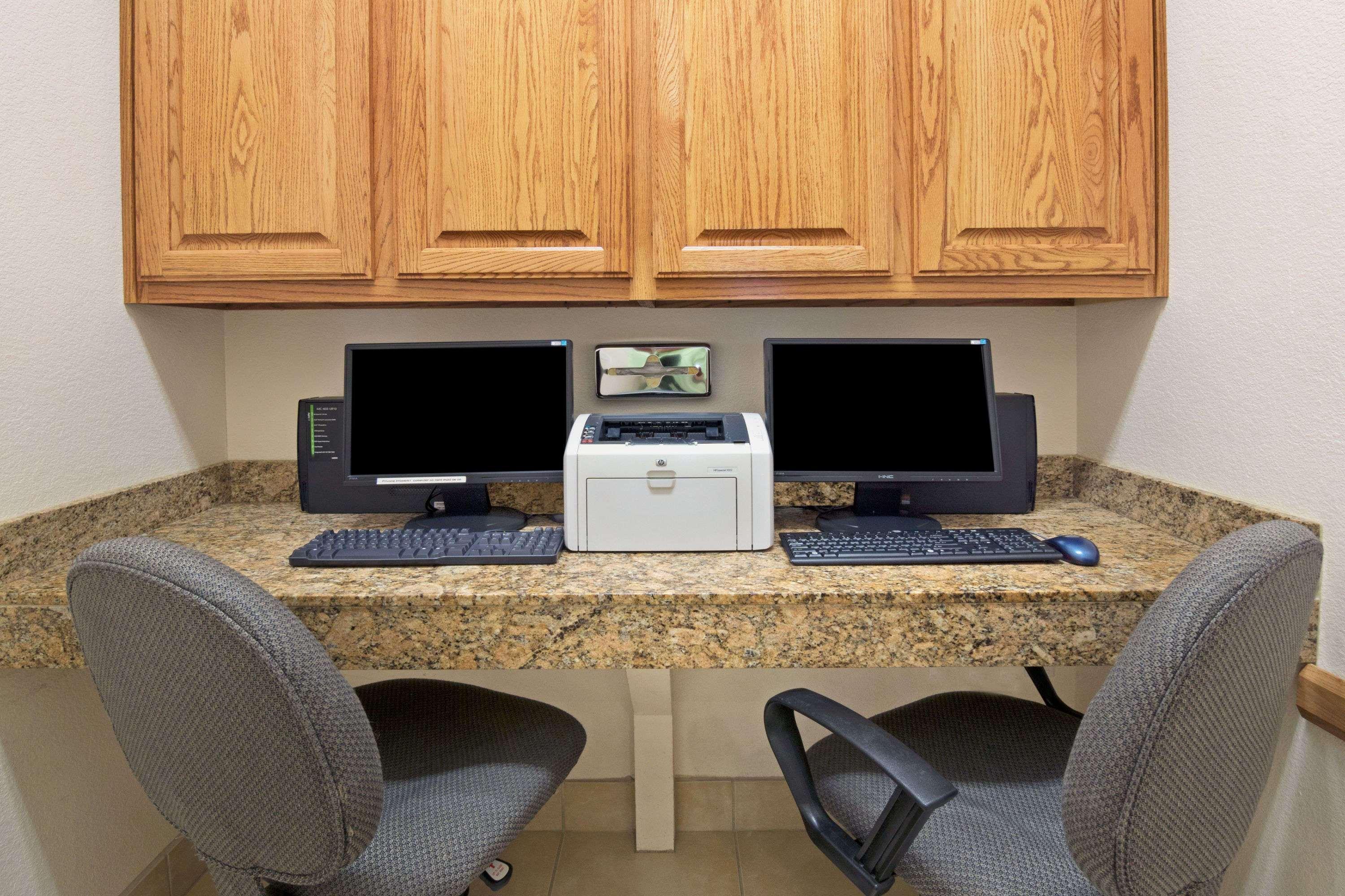 Super 8 By Wyndham Austin/Airport South Hotel Luaran gambar