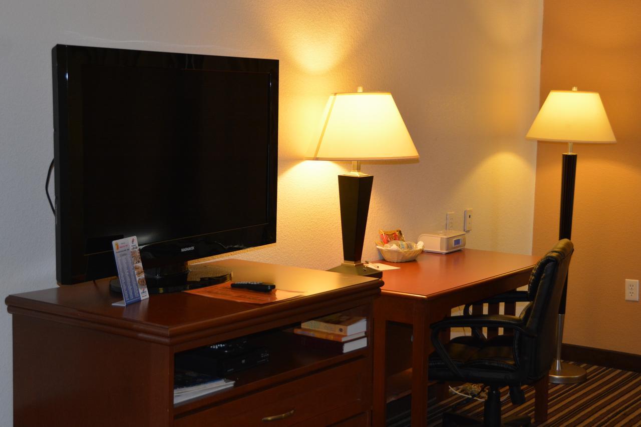 Super 8 By Wyndham Austin/Airport South Hotel Luaran gambar